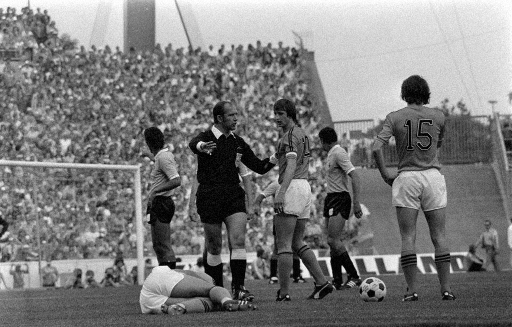 Cruyff contra o Uruguai